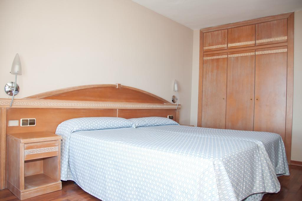 סיירה נבדה Hotel Reino Nevado מראה חיצוני תמונה