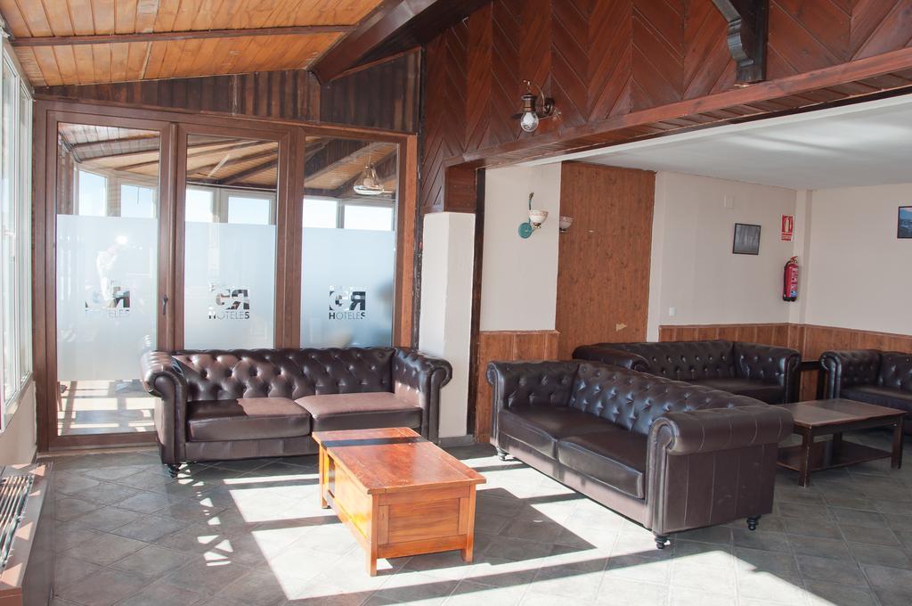 סיירה נבדה Hotel Reino Nevado מראה חיצוני תמונה